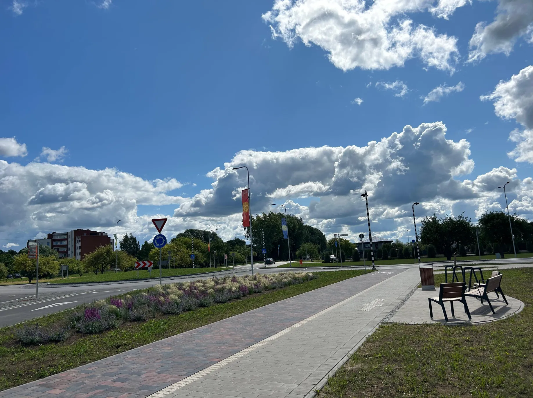 Pavement restoration on Rīgas Street in Salaspils and the construction of a roundabout at the intersection of Rīgas Street and Zvaigžņu Street, as well as the construction of the Zvaigžņu Street section from Rīgas Street to the roundabout at Lauku Street