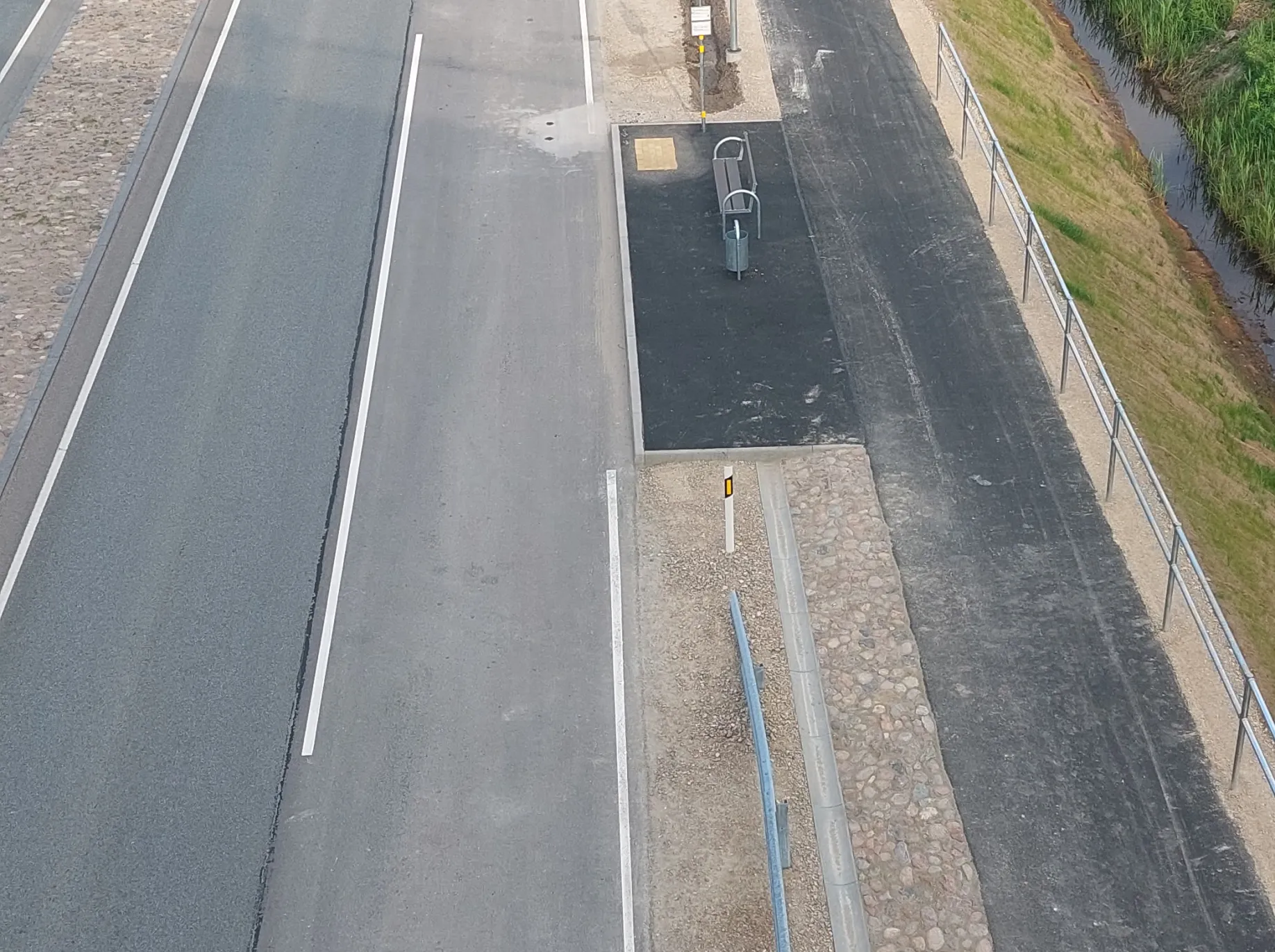 Construction of a pedestrian and cyclist path along the state regional road P93 Jelgava – Iecava on the section from 3.20 km to 6.50 km (from Jelgava to the villages of Āne and Tetele)