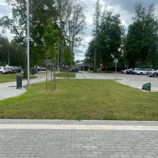 Design of phase 2 parking lot for building A, construction works, architectural supervision, and dismantling of building 37 (phase 1)