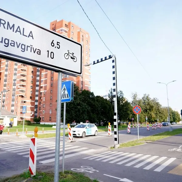 Construction of the “Imanta-Daugavgrīva” cycle path
